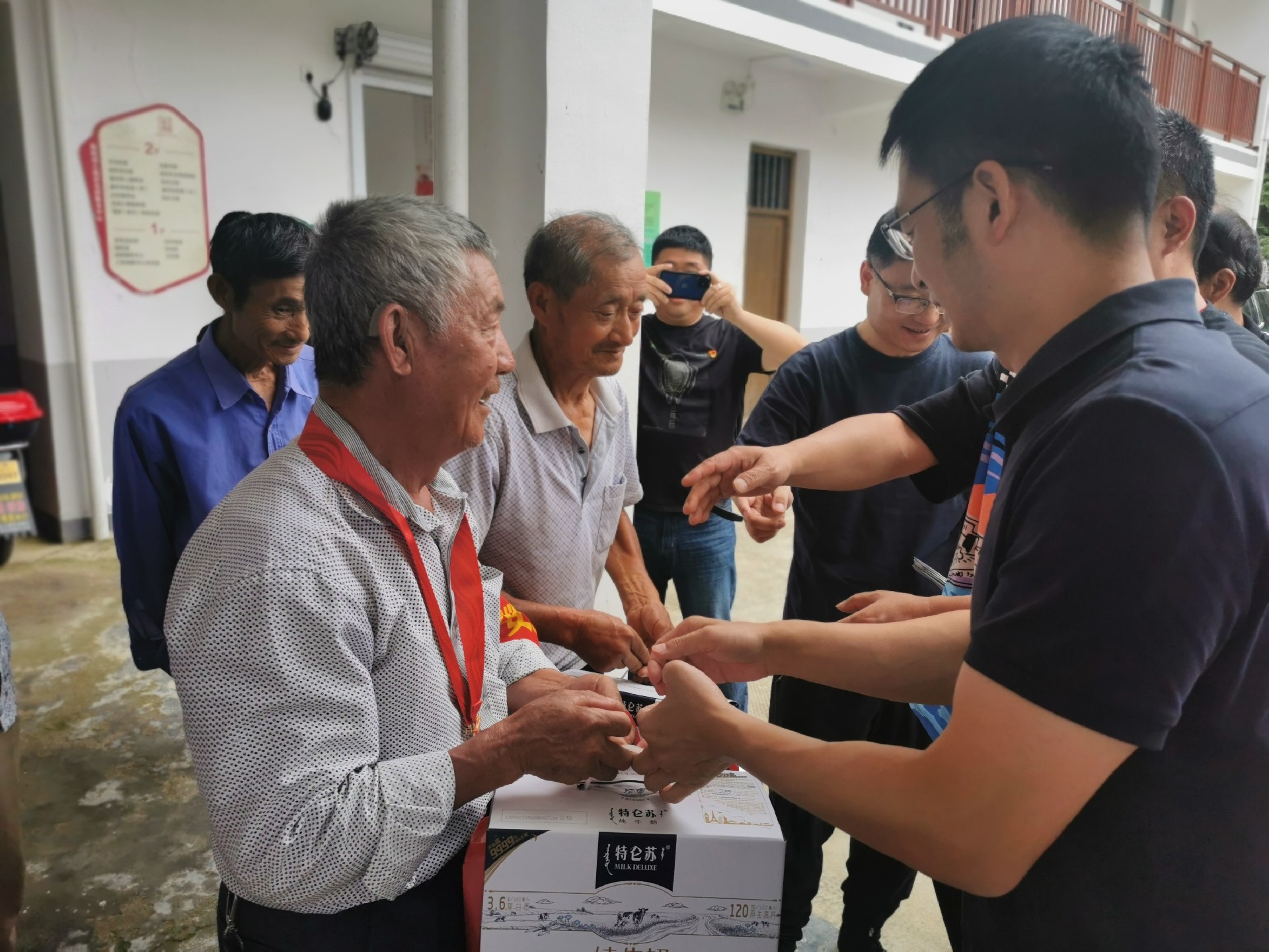 1624865406985699.jpg 531540f46718b8807c18cef850df47d.jpg